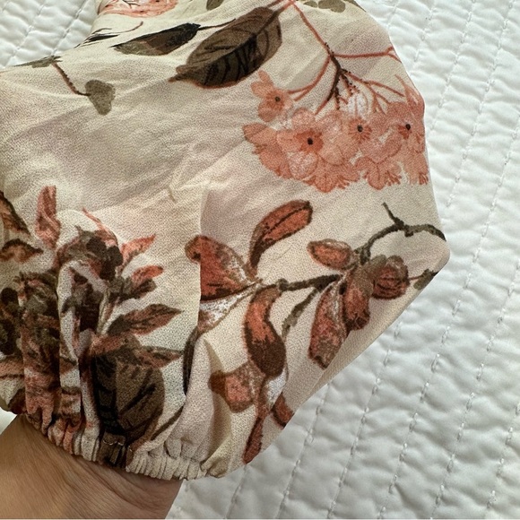 Staccato Long Sleeve Floral Dress in Cream and Brown - Picture 10 of 14